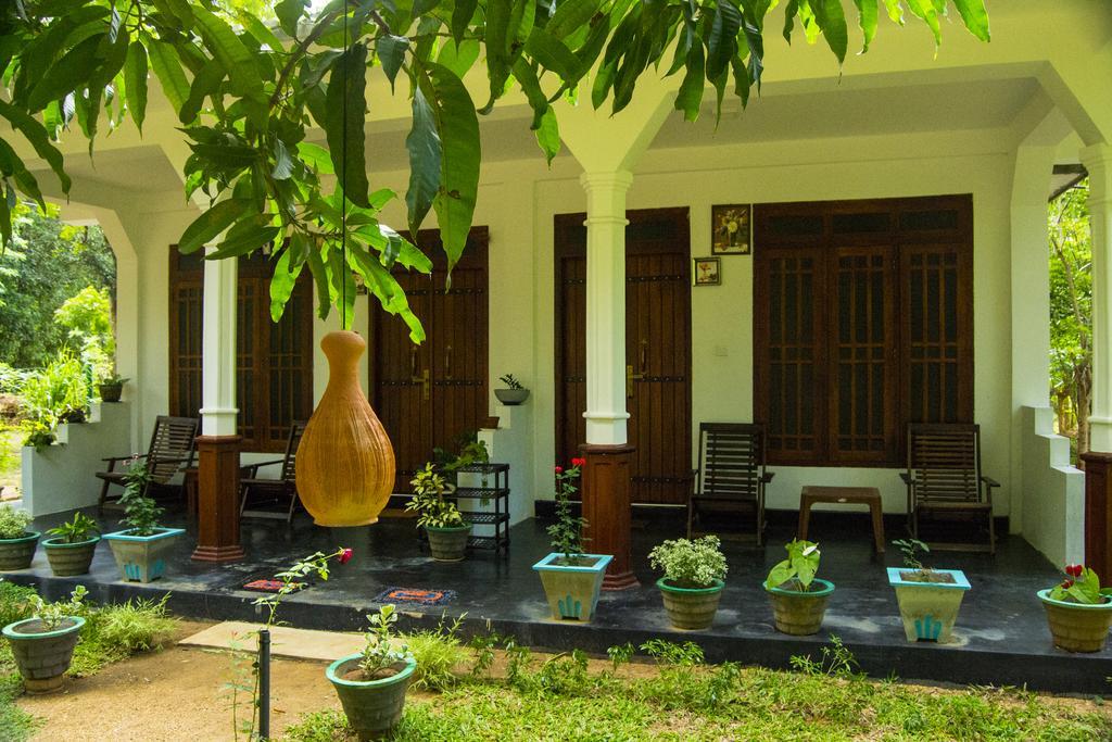 Sigiriya Flower Guest Exterior foto